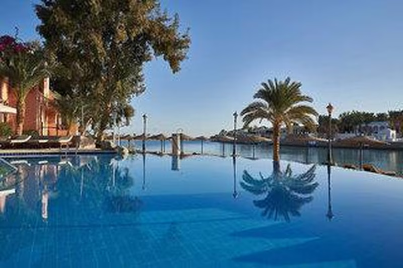 Sultan Bey Hotel