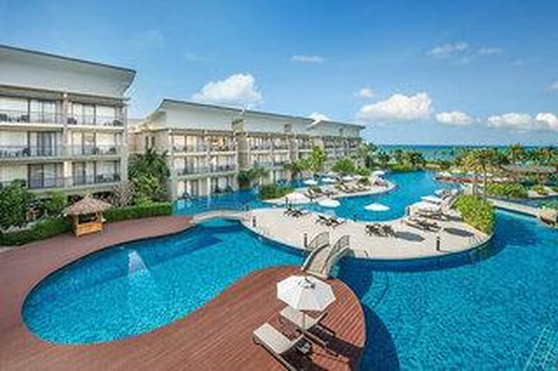 Le Méridien Khao Lak Resort & Spa