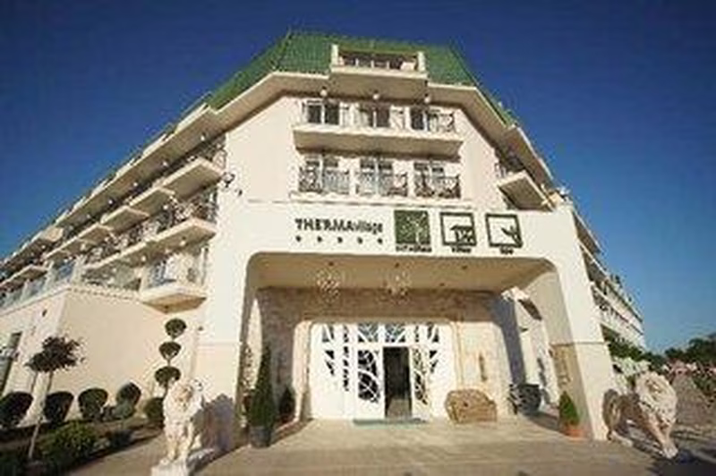 Eco Therma Village