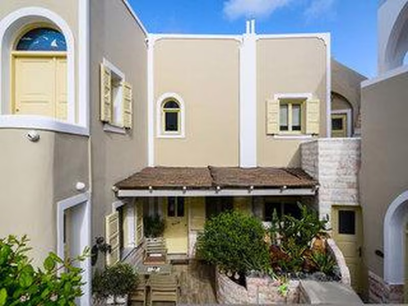 Santorini Suite Home