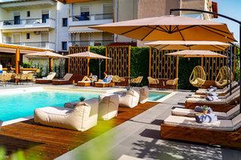 Dafni Plus Hotel
