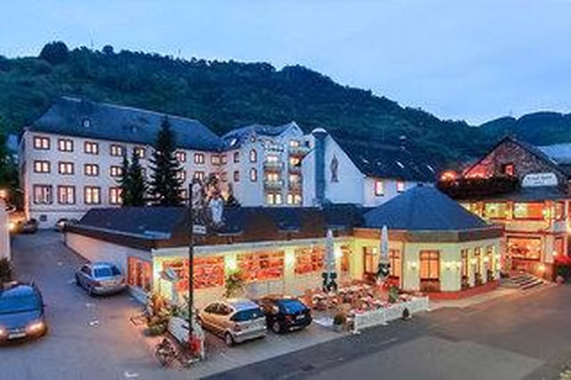 Schloß-Hotel Petry