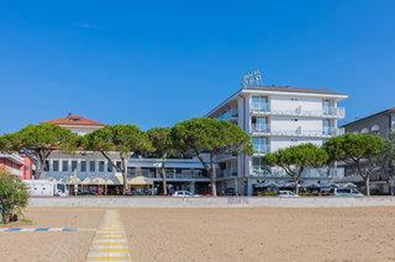 Marina Palace