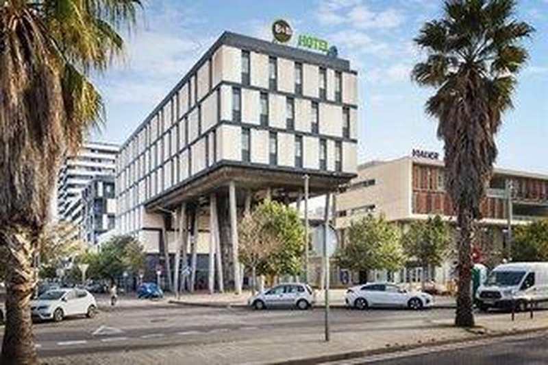 B&B Barcelona Mataro